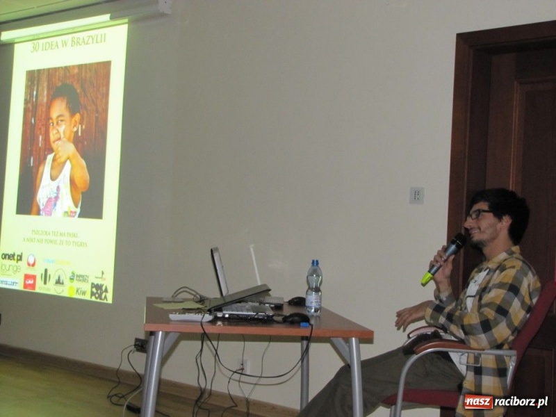 Zdjęcie w galerii na portalu naszraciborz.pl: Wiatraki zakręciły się dla szkół wiadomości z regionu