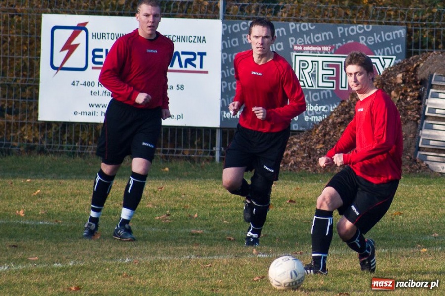Zdjęcie w galerii na portalu naszraciborz.pl: Horror na boisku w Ocicach wiadomości z regionu