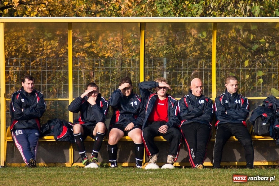 Zdjęcie w galerii na portalu naszraciborz.pl: Horror na boisku w Ocicach wiadomości z regionu