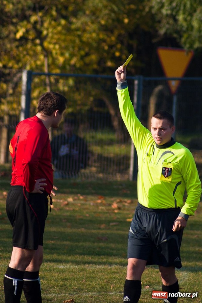 Zdjęcie w galerii na portalu naszraciborz.pl: Horror na boisku w Ocicach wiadomości z regionu