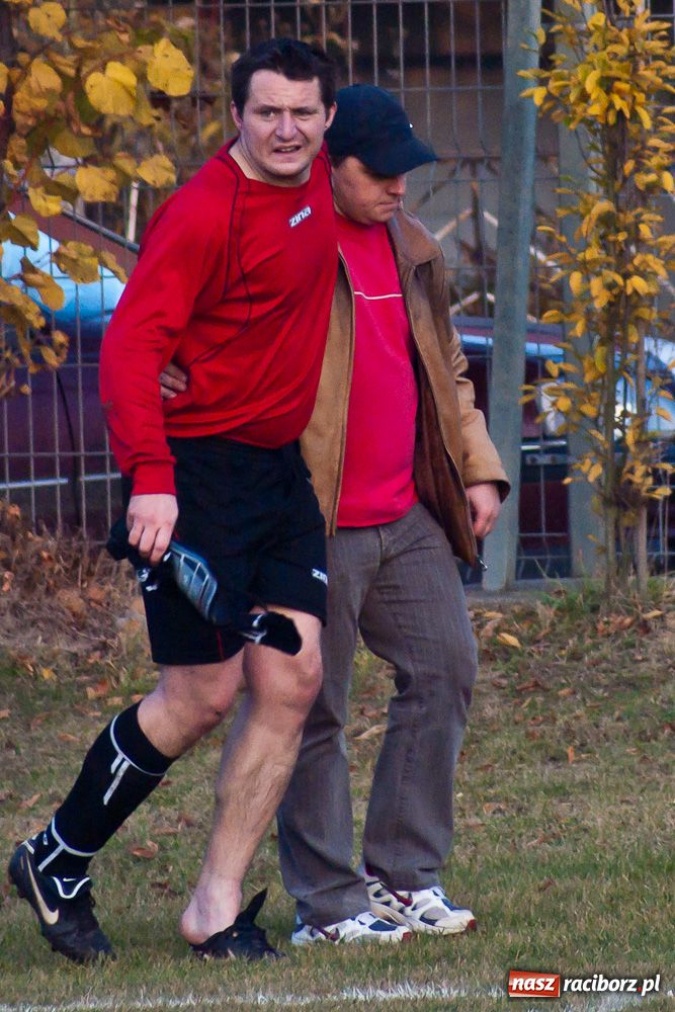 Zdjęcie w galerii na portalu naszraciborz.pl: Horror na boisku w Ocicach wiadomości z regionu