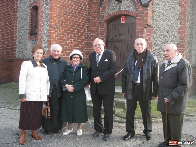 Zdjęcie w galerii na portalu naszraciborz.pl:  Pamięci księdza Strzybnego wiadomości z regionu
