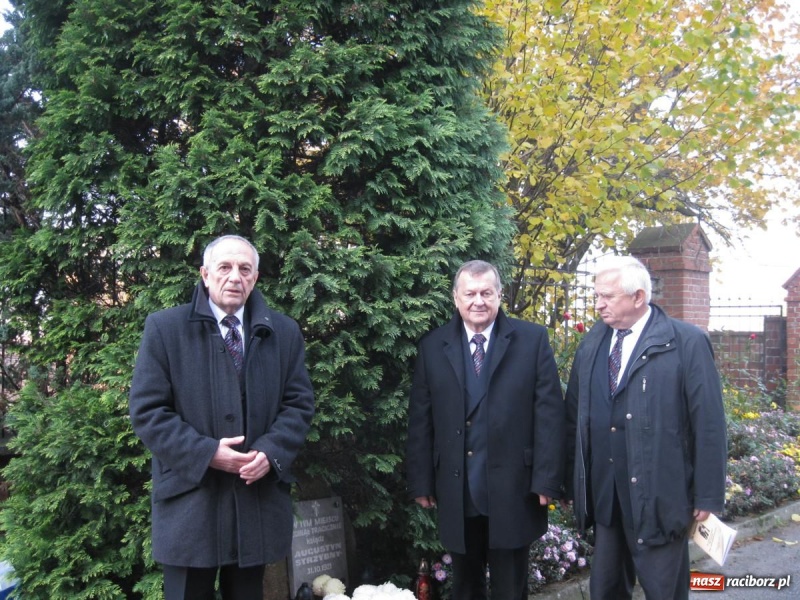 Zdjęcie w galerii na portalu naszraciborz.pl:  Pamięci księdza Strzybnego wiadomości z regionu
