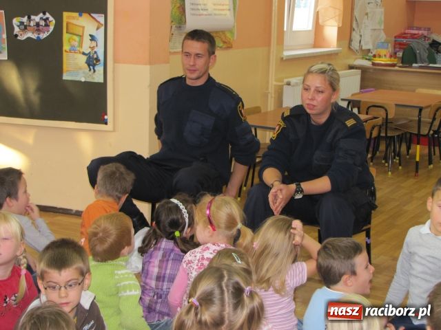 Zdjęcie w galerii na portalu naszraciborz.pl: Strażnicy mówią o bezpieczeństwie wiadomości z regionu