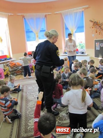 Zdjęcie w galerii na portalu naszraciborz.pl: Strażnicy mówią o bezpieczeństwie wiadomości z regionu