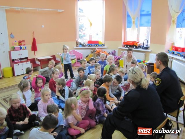 Zdjęcie w galerii na portalu naszraciborz.pl: Strażnicy mówią o bezpieczeństwie wiadomości z regionu