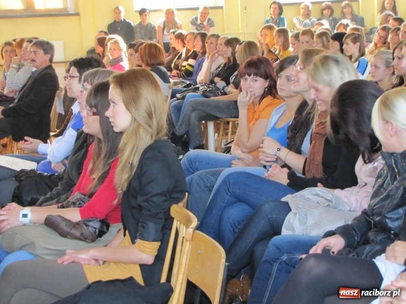 Zdjęcie w galerii na portalu naszraciborz.pl: Show me co potrafisz... wiadomości z regionu