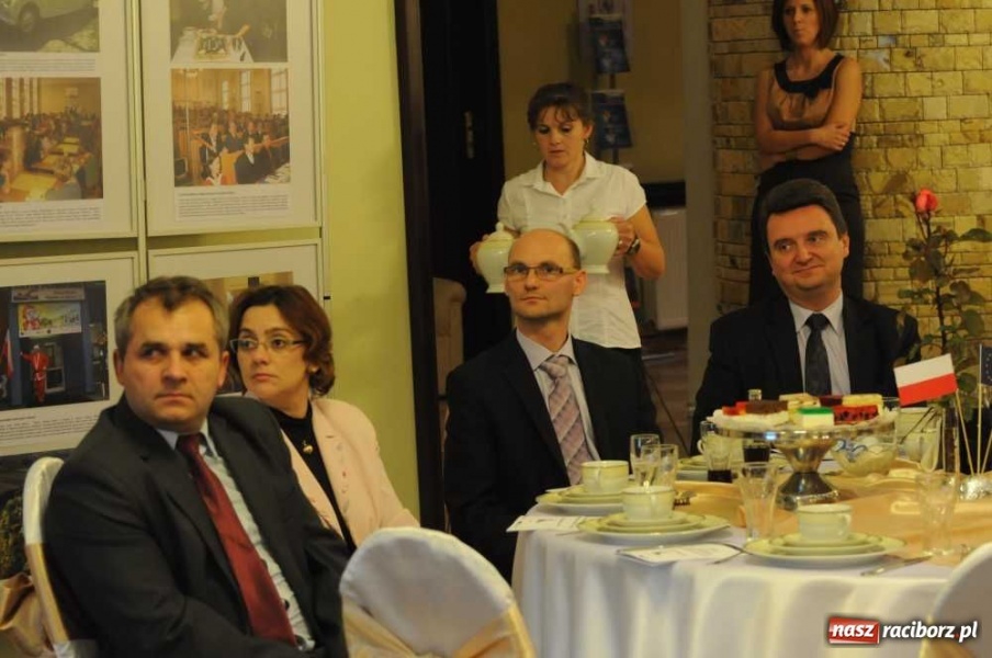 Zdjęcie w galerii na portalu naszraciborz.pl: Nagrodzono najlepsze mikroprojekty wiadomości z regionu