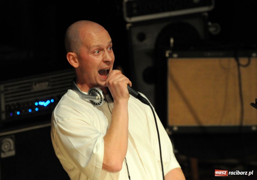 Zdjęcie w galerii na portalu naszraciborz.pl: Zagrali Myslovitz dla Łukasza wiadomości z regionu