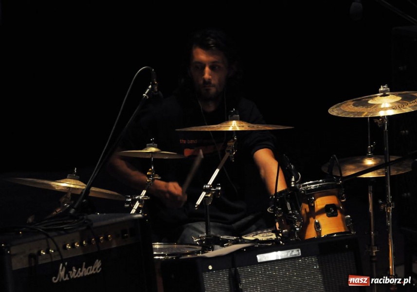 Zdjęcie w galerii na portalu naszraciborz.pl: Zagrali Myslovitz dla Łukasza wiadomości z regionu