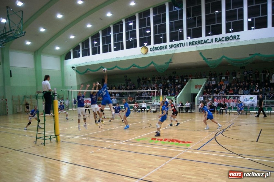 Zdjęcie w galerii na portalu naszraciborz.pl: AZS Rafako pokonało Gwardię Wrocław wiadomości z regionu
