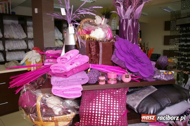 Zdjęcie w galerii na portalu naszraciborz.pl: Aby wnętrze nabrało stylu wiadomości z regionu