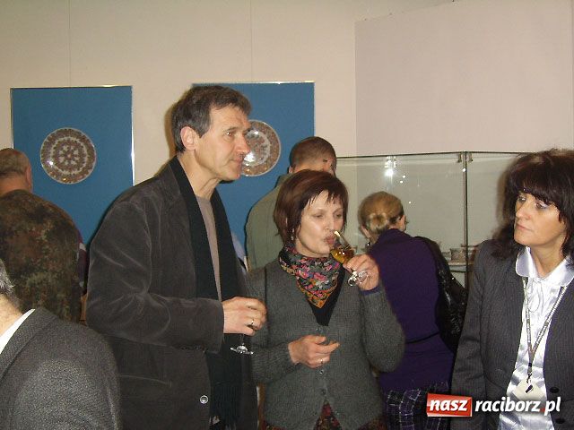 Zdjęcie w galerii na portalu naszraciborz.pl: Ceramika opolska w muzeum wiadomości z regionu
