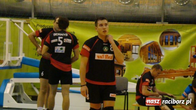 Zdjęcie w galerii na portalu naszraciborz.pl: Ambitna gra, niestety kiepski wynik wiadomości z regionu