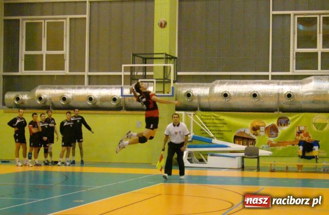 Zdjęcie w galerii na portalu naszraciborz.pl: Ambitna gra, niestety kiepski wynik wiadomości z regionu