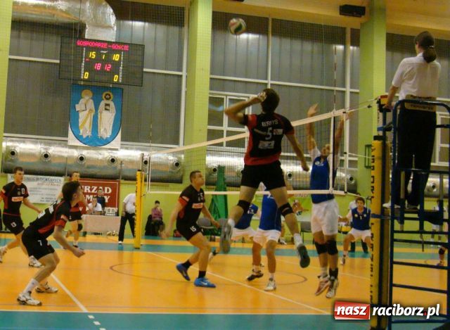 Zdjęcie w galerii na portalu naszraciborz.pl: Ambitna gra, niestety kiepski wynik wiadomości z regionu