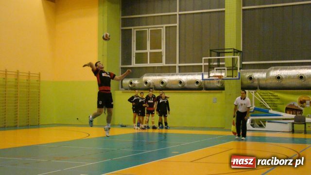 Zdjęcie w galerii na portalu naszraciborz.pl: Ambitna gra, niestety kiepski wynik wiadomości z regionu