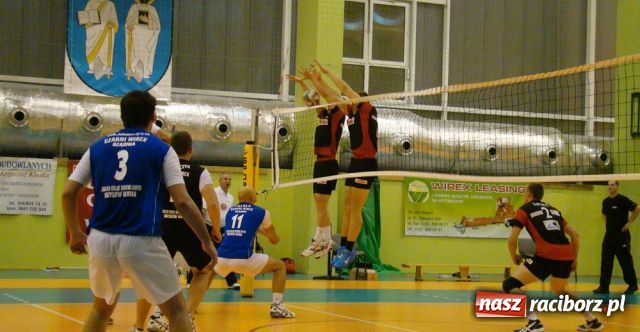 Zdjęcie w galerii na portalu naszraciborz.pl: Ambitna gra, niestety kiepski wynik wiadomości z regionu