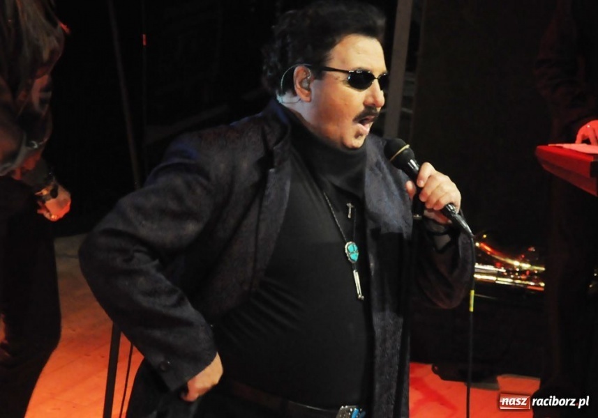 Zdjęcie w galerii na portalu naszraciborz.pl: Krzysztof Krawczyk wzruszał seniorów wiadomości z regionu