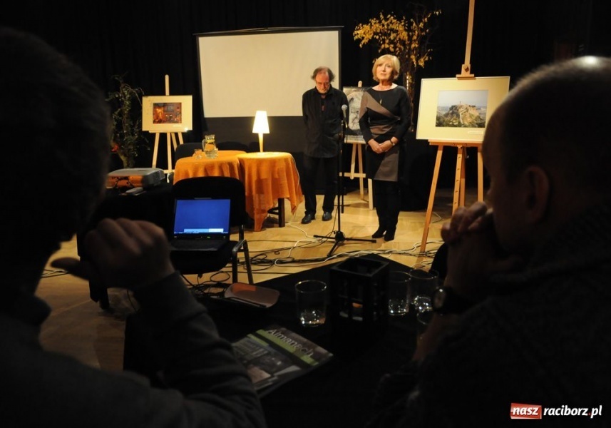 Zdjęcie w galerii na portalu naszraciborz.pl: 14. Almanach na 100-lecie Strzechy wiadomości z regionu