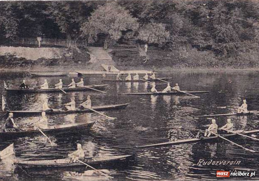 Zdjęcie w galerii na portalu naszraciborz.pl: Przystań wodniacka czy kostka Rubika? wiadomości z regionu