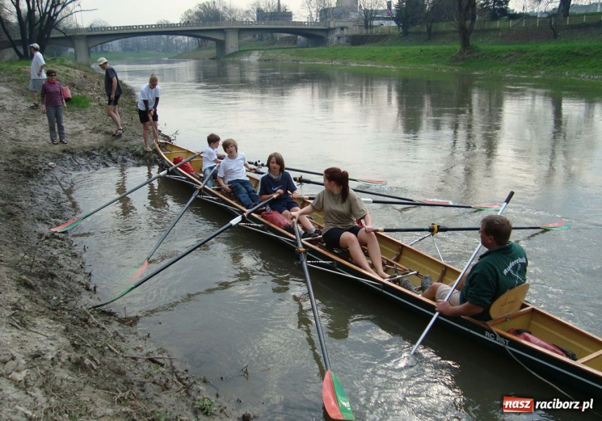 Zdjęcie w galerii na portalu naszraciborz.pl: Przystań wodniacka czy kostka Rubika? wiadomości z regionu
