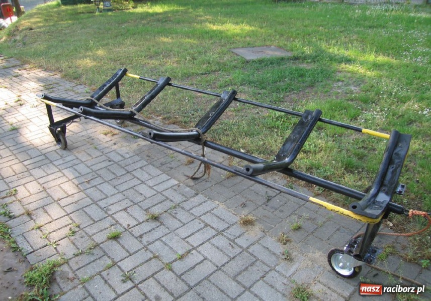 Zdjęcie w galerii na portalu naszraciborz.pl: Przystań wodniacka czy kostka Rubika? wiadomości z regionu