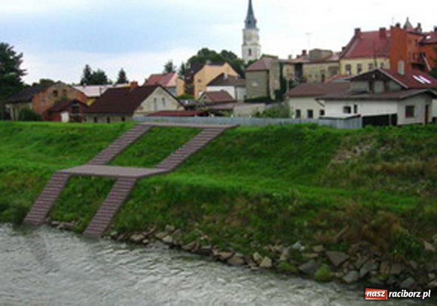 Zdjęcie w galerii na portalu naszraciborz.pl: Przystań wodniacka czy kostka Rubika? wiadomości z regionu