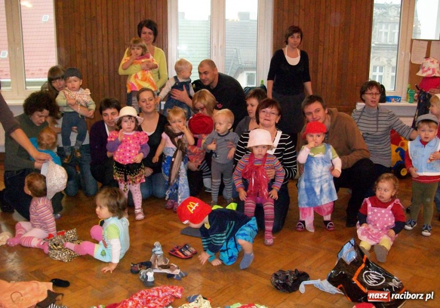 Zdjęcie w galerii na portalu naszraciborz.pl: Fikusie robiły przymiarki wiadomości z regionu