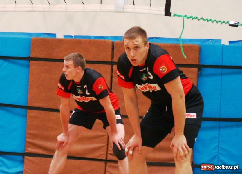 Zdjęcie w galerii na portalu naszraciborz.pl: Siatkarze Rafako ulegli outsiderowi wiadomości z regionu