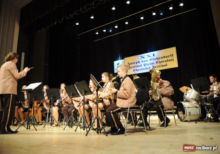 Zdjęcie w galerii na portalu naszraciborz.pl: Grand Prix dla chóru z Brzezia wiadomości z regionu