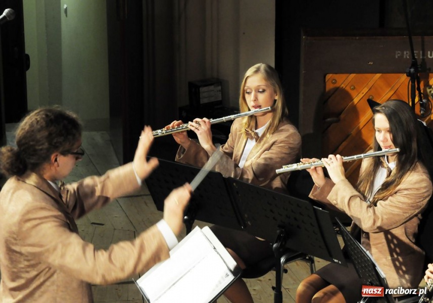 Zdjęcie w galerii na portalu naszraciborz.pl: Grand Prix dla chóru z Brzezia wiadomości z regionu