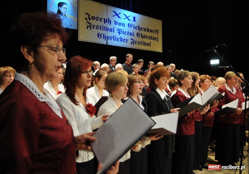Zdjęcie w galerii na portalu naszraciborz.pl: Grand Prix dla chóru z Brzezia wiadomości z regionu
