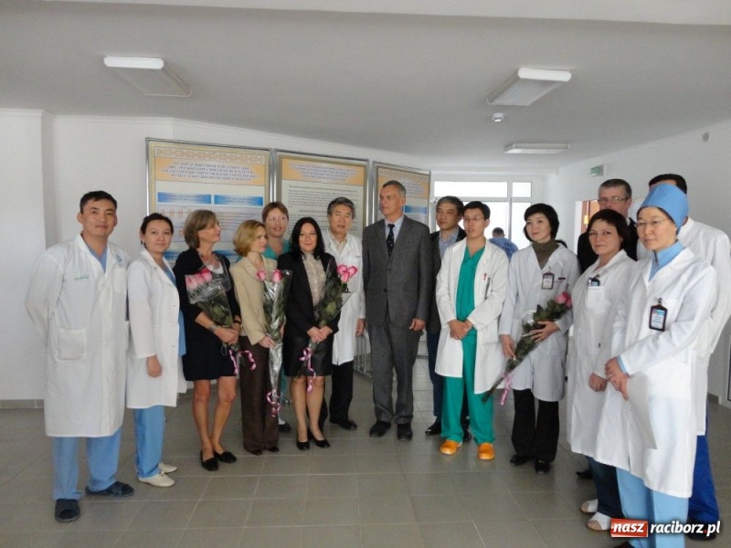Zdjęcie w galerii na portalu naszraciborz.pl: Operują serduszka dzieci w Kazachstanie wiadomości z regionu
