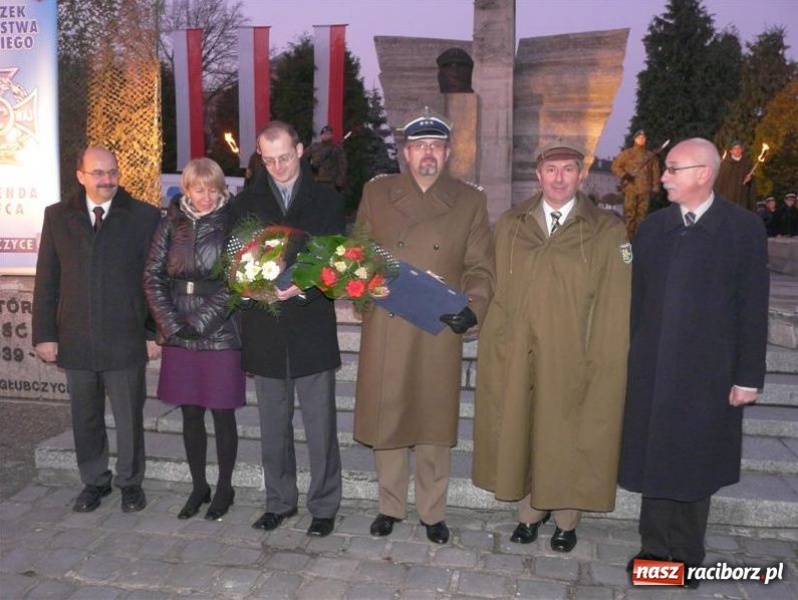 Zdjęcie w galerii na portalu naszraciborz.pl: Rocznica Odzyskania Niepodległości wiadomości z regionu