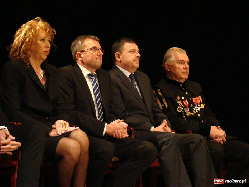 Zdjęcie w galerii na portalu naszraciborz.pl: Najlepsi odebrali Czarne Diamenty wiadomości z regionu