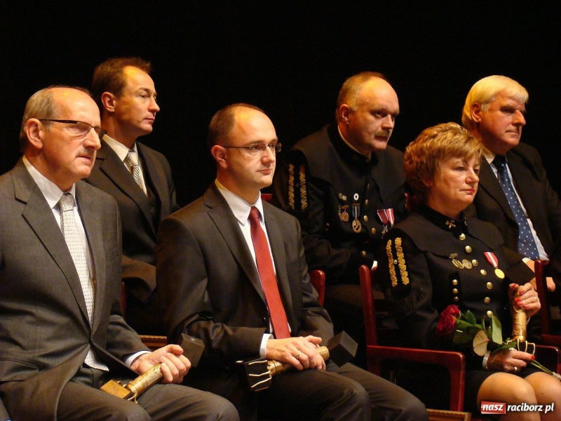 Zdjęcie w galerii na portalu naszraciborz.pl: Najlepsi odebrali Czarne Diamenty wiadomości z regionu