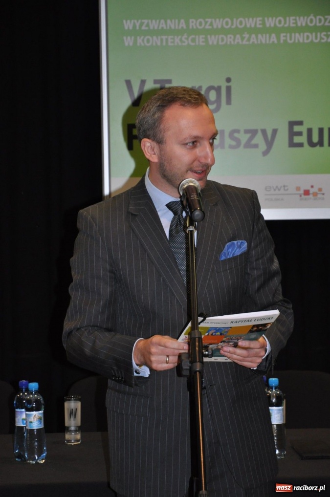 Zdjęcie w galerii na portalu naszraciborz.pl: Nie pominięto Raciborza... wiadomości z regionu