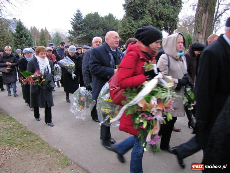 Zdjęcie w galerii na portalu naszraciborz.pl: 18 lat była dyrektorką Ekonomika... wiadomości z regionu