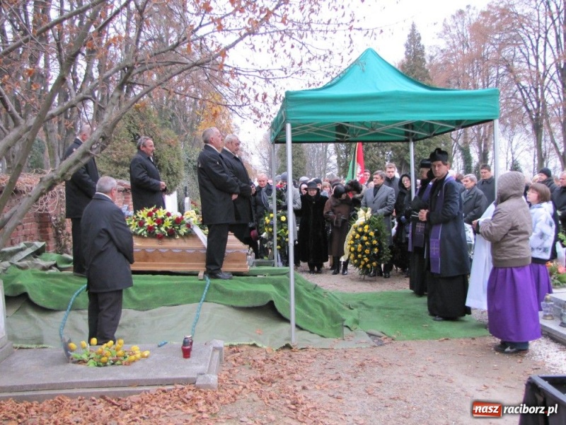 Zdjęcie w galerii na portalu naszraciborz.pl: 18 lat była dyrektorką Ekonomika... wiadomości z regionu