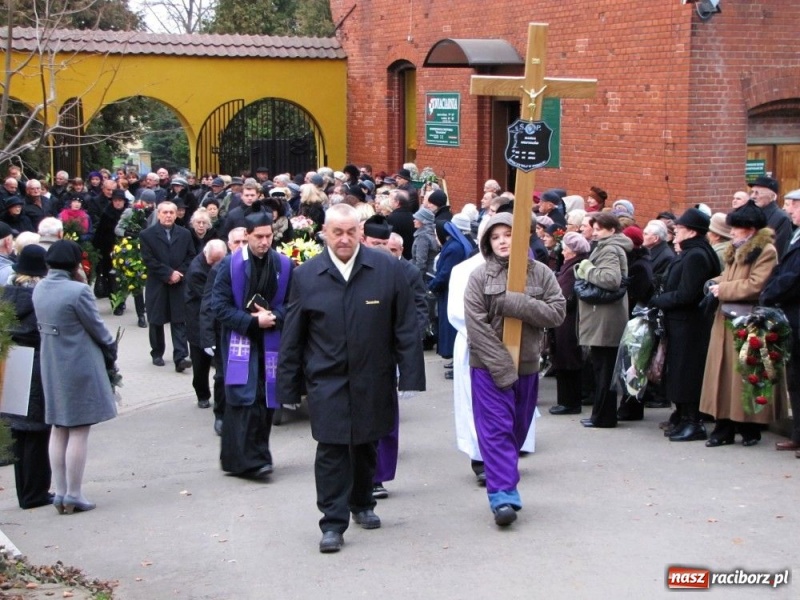 Zdjęcie w galerii na portalu naszraciborz.pl: 18 lat była dyrektorką Ekonomika... wiadomości z regionu