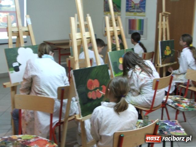 Zdjęcie w galerii na portalu naszraciborz.pl: SP 1 - szkoła XXI wieku wiadomości z regionu