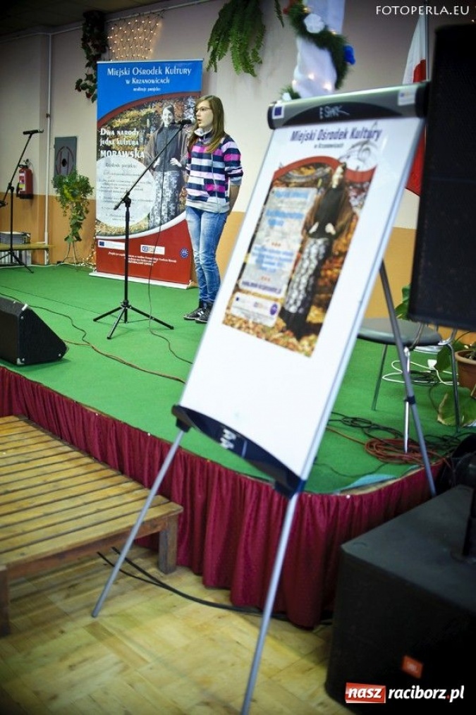 Zdjęcie w galerii na portalu naszraciborz.pl: Dominika pięknie śpiewała po morawsku wiadomości z regionu