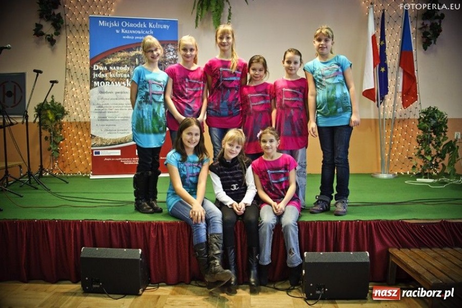 Zdjęcie w galerii na portalu naszraciborz.pl: Dominika pięknie śpiewała po morawsku wiadomości z regionu