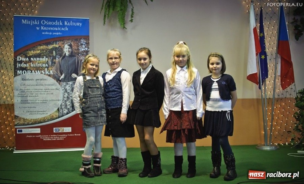 Zdjęcie w galerii na portalu naszraciborz.pl: Dominika pięknie śpiewała po morawsku wiadomości z regionu