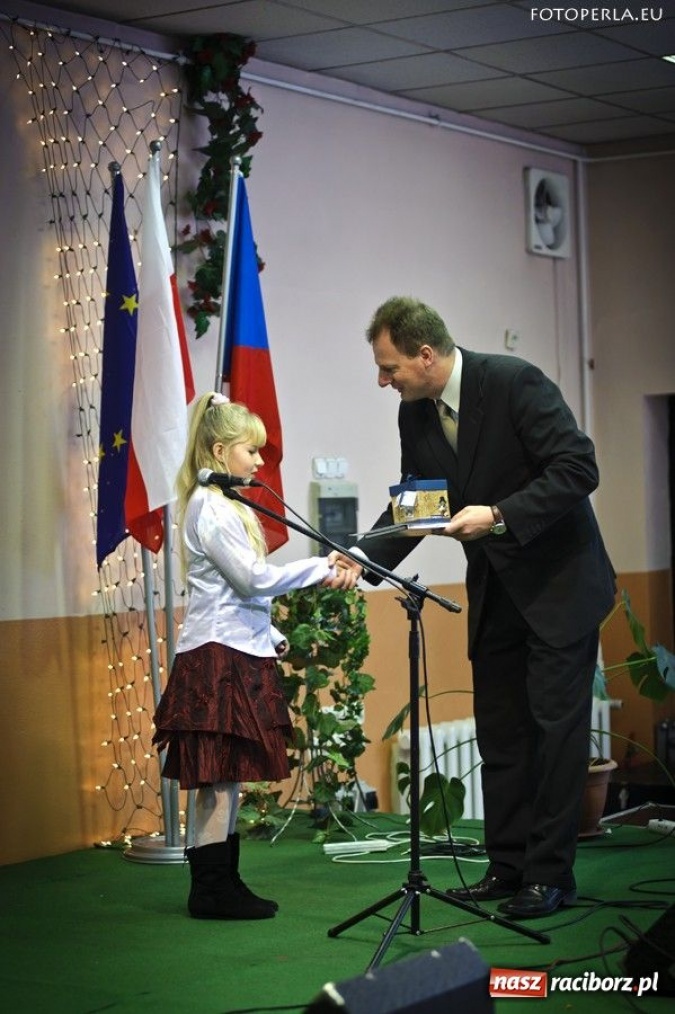 Zdjęcie w galerii na portalu naszraciborz.pl: Dominika pięknie śpiewała po morawsku wiadomości z regionu