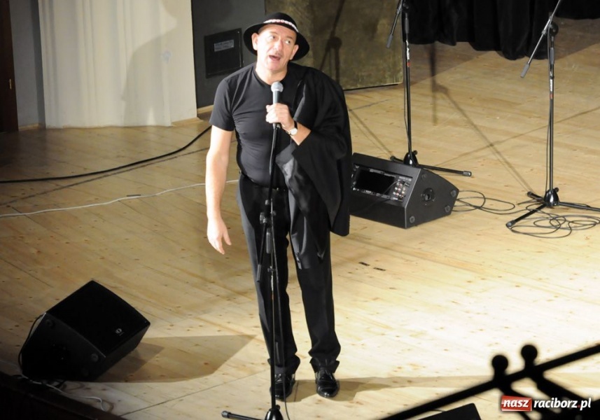 Zdjęcie w galerii na portalu naszraciborz.pl: Marcin Daniec w raciborskiej La Scali wiadomości z regionu