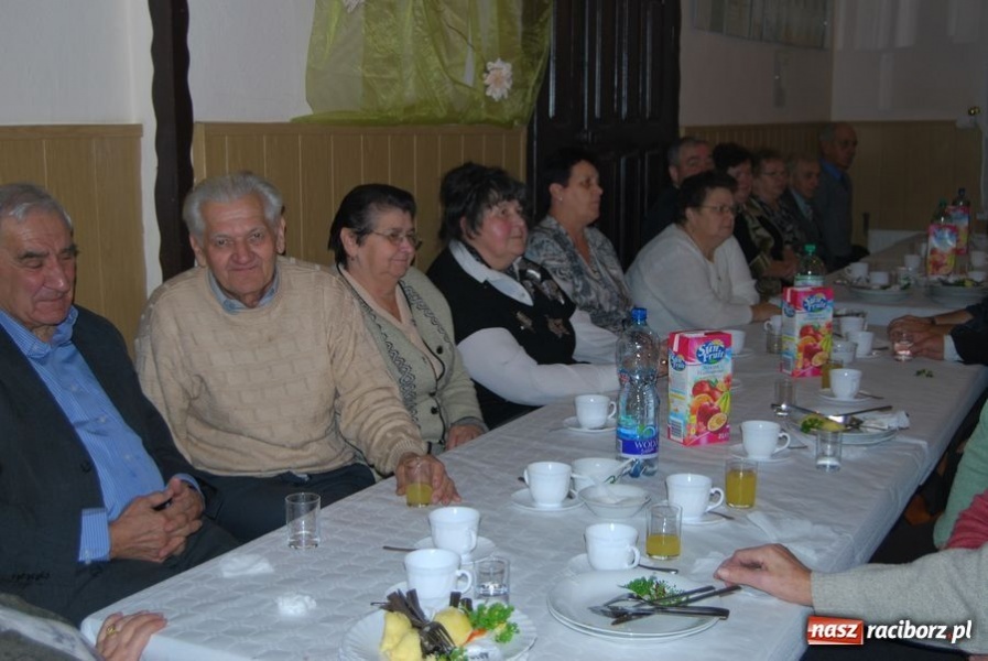 Zdjęcie w galerii na portalu naszraciborz.pl: Pamiętajmy o naszych seniorach wiadomości z regionu