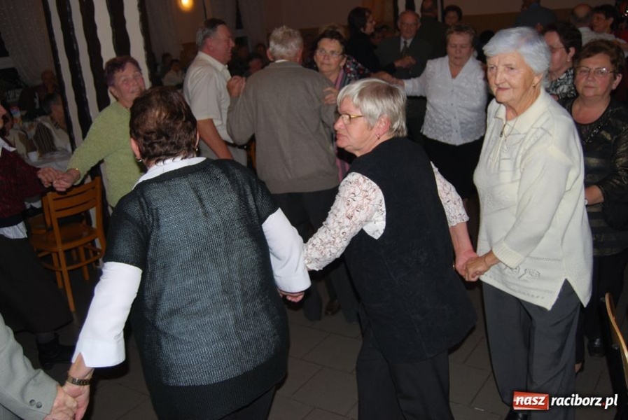 Zdjęcie w galerii na portalu naszraciborz.pl: Pamiętajmy o naszych seniorach wiadomości z regionu