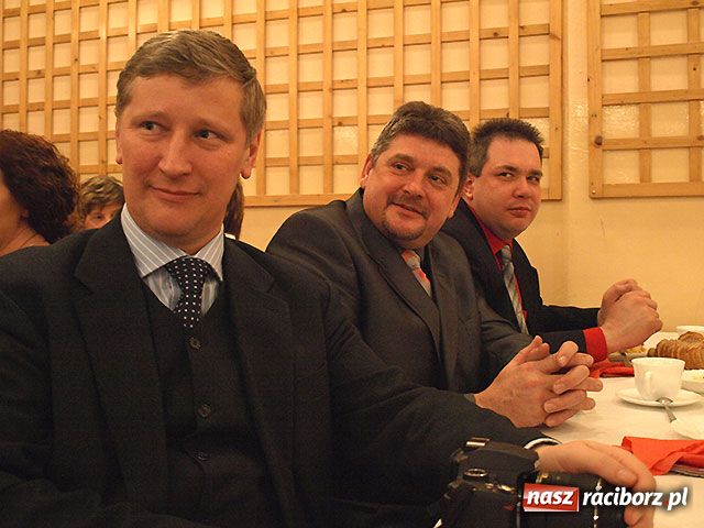 Zdjęcie w galerii na portalu naszraciborz.pl: Pokaz mody ludowej w Tworkowie wiadomości z regionu